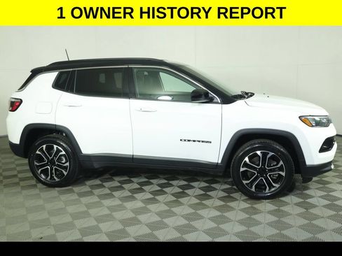 Used 2023 Jeep Compass Limited AWD/4WD image 2