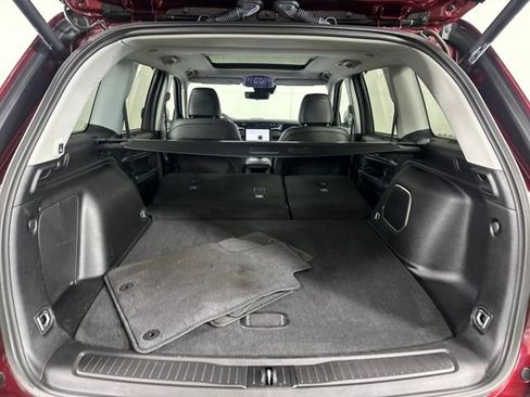 Used 2023 Jeep Grand Cherokee 4WD 4xe w/ Luxury Tech Group II image 27