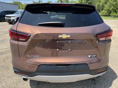 Used 2023 Chevrolet Blazer LT w/ Driver Confidence Package image 4
