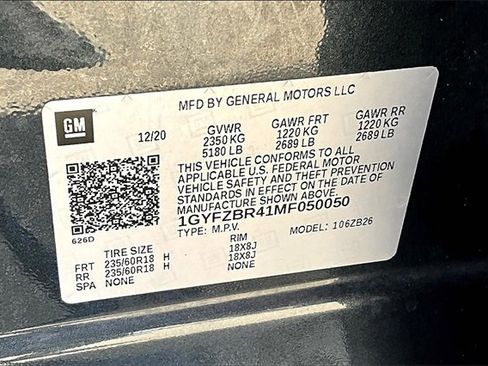 Used 2021 Cadillac XT4 Luxury w/ Cold Weather Package image 19