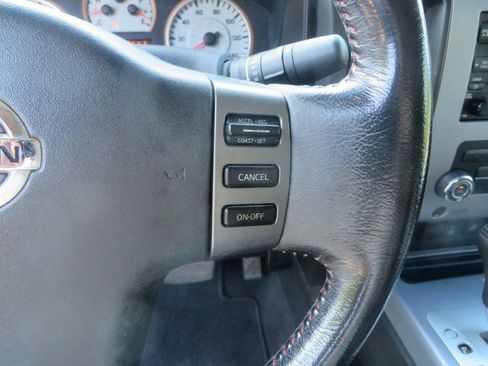 Used 2011 Nissan Titan PRO-4X image 18