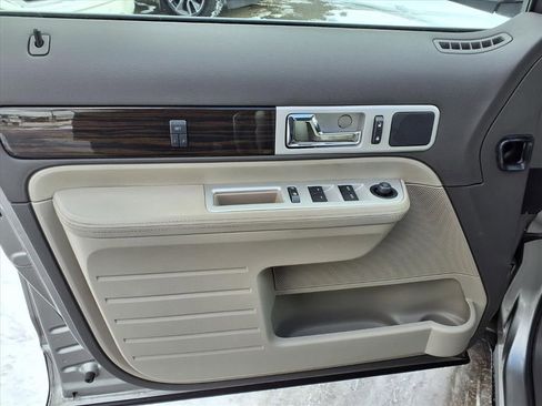 Used 2008 Lincoln MKX 2WD image 14