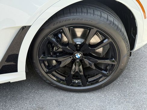 Used 2026 BMW X7 xDrive40i w/ M Sport Package image 7