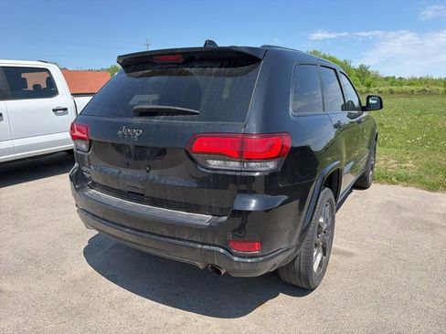 Used 2021 Jeep Grand Cherokee Limited AWD/4WD image 11