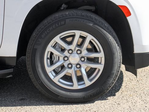 Used 2023 Chevrolet Tahoe LT image 44