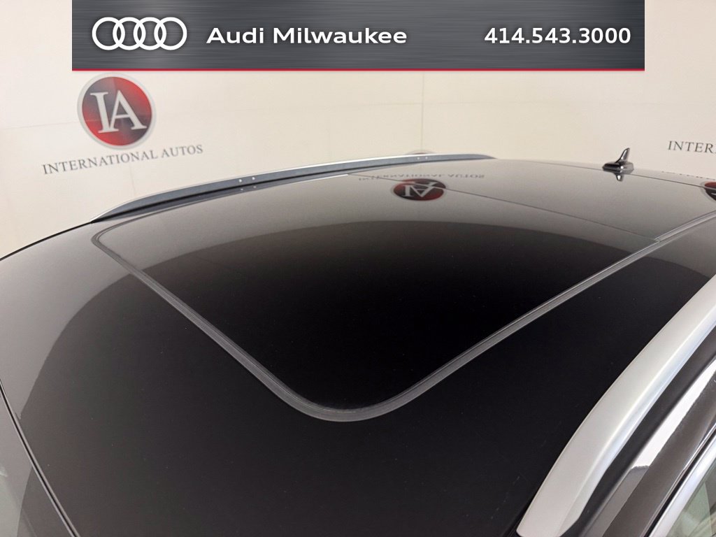 Used 2024 Audi Q5 2.0T Premium w/ Convenience Package AWD/4WD image 13