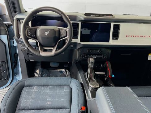 New 2025 Ford Bronco Heritage Edition image 25