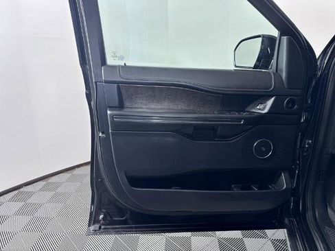 Certified 2019 Ford Expedition Limited w/ Equipment Group 301A image 26
