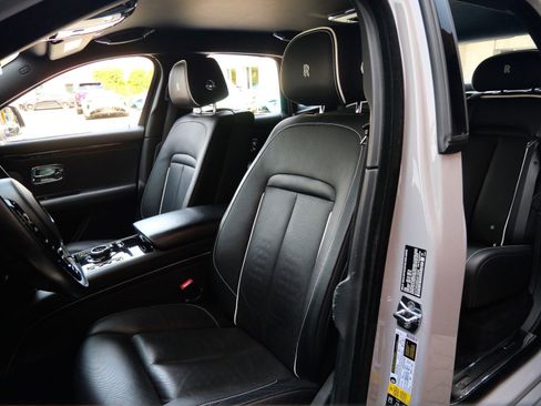Certified 2022 Rolls-Royce Ghost AWD/4WD image 25