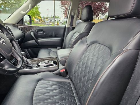 Used 2024 Nissan Armada Platinum AWD/4WD image 25
