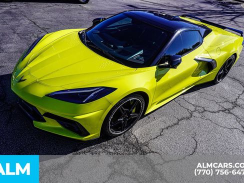 Used 2022 Chevrolet Corvette Stingray w/ Z51 Performance Package image 18