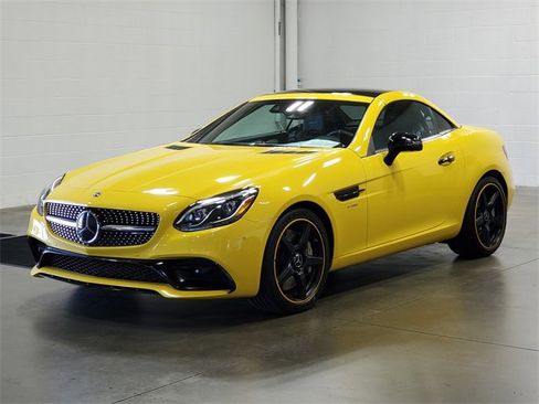 Used 2020 Mercedes-Benz SLC 43 AMG image 2