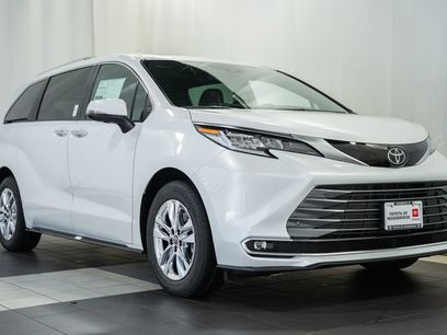 New 2026 Toyota Sienna Limited