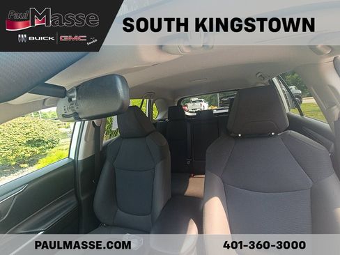 Used 2023 Toyota RAV4 LE AWD/4WD image 17