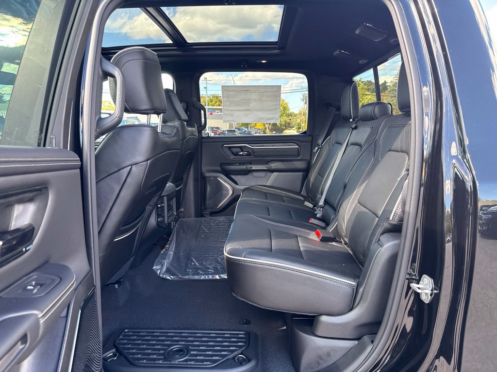 New 2027 RAM 1500 Limited AWD/4WD image 23