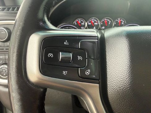 Used 2021 Chevrolet Silverado 2500 LT w/ Convenience Package image 22