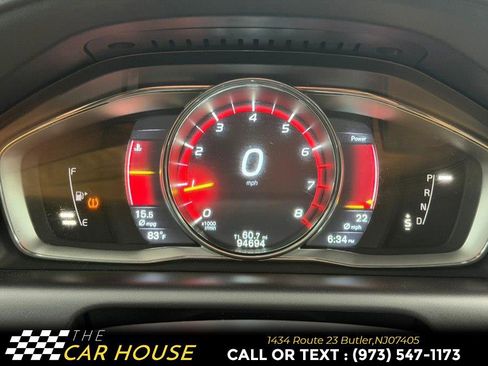 Used 2016 Volvo XC60 T5 Premier w/ Proximity Package AWD/4WD image 29