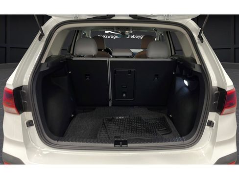 Used 2024 Volkswagen Taos SE image 24