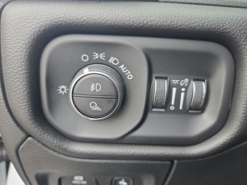New 2026 RAM 1500 Laramie w/ Laramie Preferred Package AWD/4WD image 25