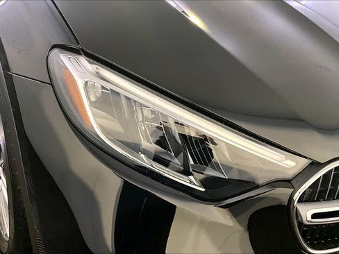 New 2026 Mercedes-Benz GLC 300 4MATIC image 16