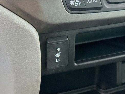 Used 2018 Honda Pilot EX-L image 19