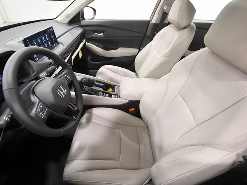 New 2025 Honda Accord EX-L image 11