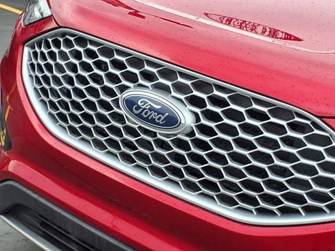 Used 2023 Ford Edge SEL w/ Convenience Package AWD/4WD image 30