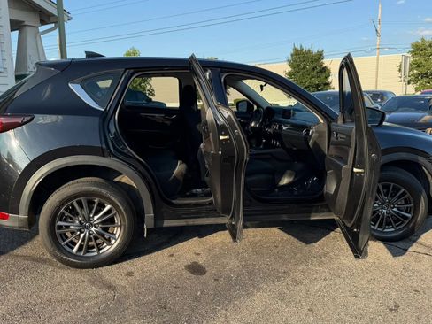 Used 2019 MAZDA CX-5 Sport FWD image 22