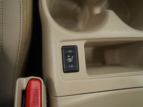 Used 2020 Nissan Rogue SL w/ Premium Package image 25