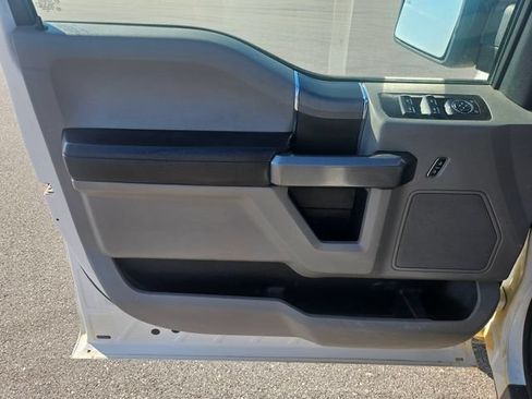 Used 2018 Ford F150 XLT w/ Equipment Group 302A Luxury RWD image 10