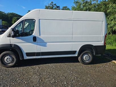 Used 2025 RAM ProMaster 2500 w/ Convenience Group