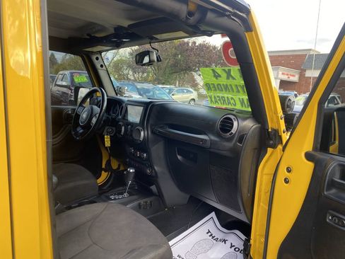 Used 2015 Jeep Wrangler Unlimited Sport w/ Quick Order Package 24S image 18