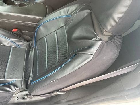 Used 2016 Chevrolet Camaro SS RWD image 4