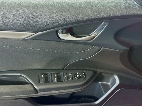 Used 2019 Honda Civic EX image 24