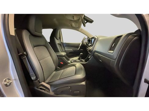 Used 2020 Chevrolet Colorado Z71 image 16
