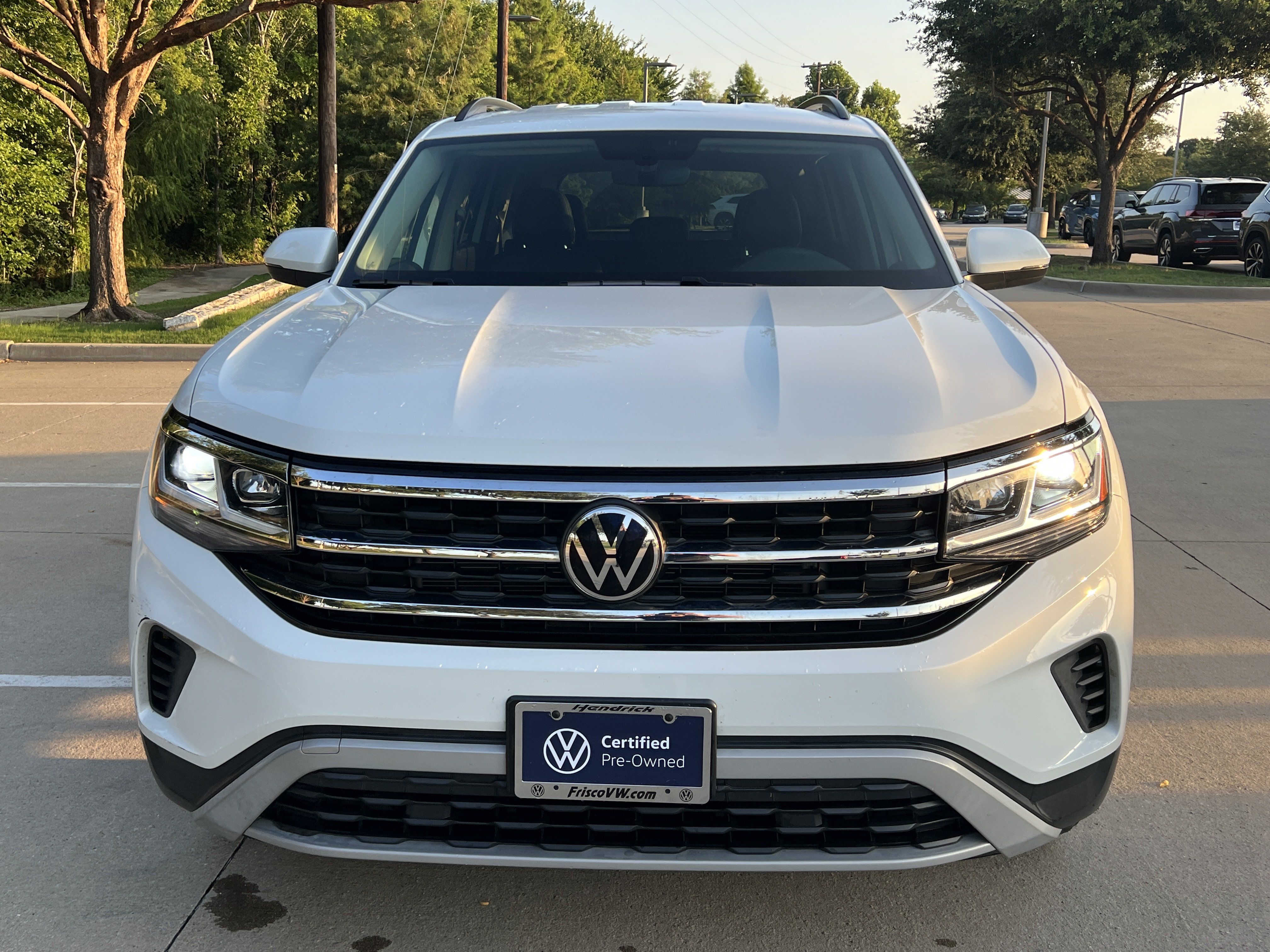 Used 2022 Volkswagen Atlas SE FWD image 3