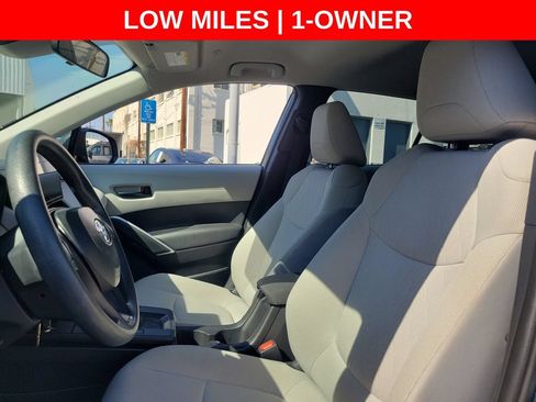 Used 2026 Toyota Corolla Cross L FWD image 18