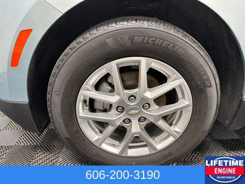 Used 2022 Chevrolet Equinox LT FWD image 10