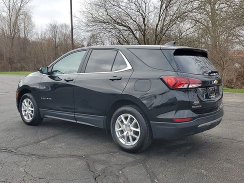 Used 2023 Chevrolet Equinox LT w/ LPO, Floor Liner Package AWD/4WD image 4