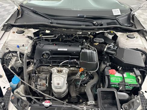 Used 2016 Honda Accord LX image 10