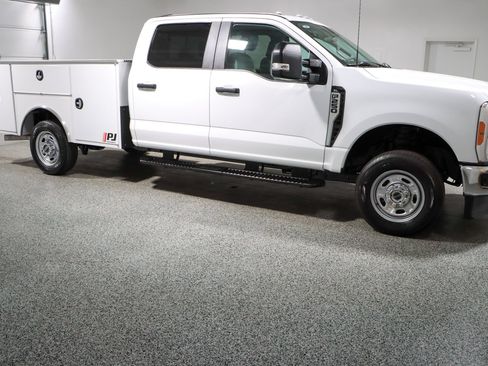 Used 2023 Ford F250 XL w/ XL Driver Assist Package AWD/4WD image 7