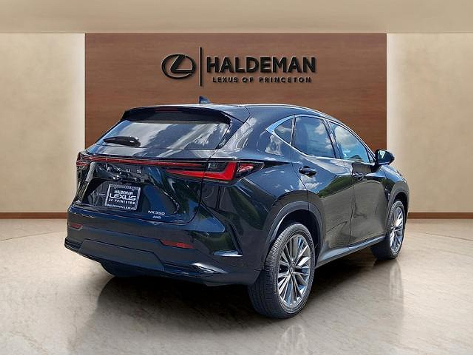New 2026 Lexus NX 350 AWD w/ Luxury Package image 4