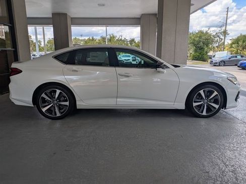 New 2025 Acura TLX w/ Technology Package image 3