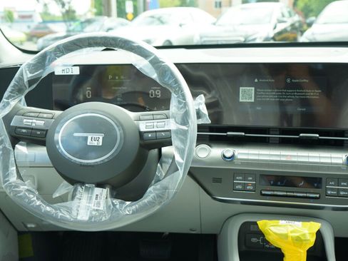 New 2025 Hyundai Kona SEL image 21