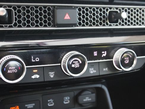 Used 2025 Honda Civic Sport image 16