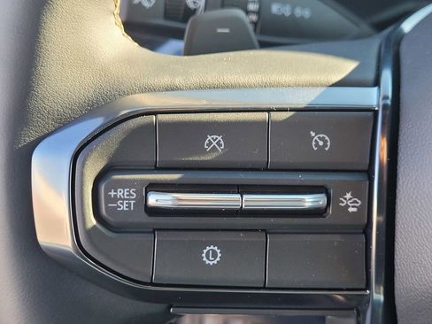 New 2026 GMC Acadia AT4 AWD/4WD image 19