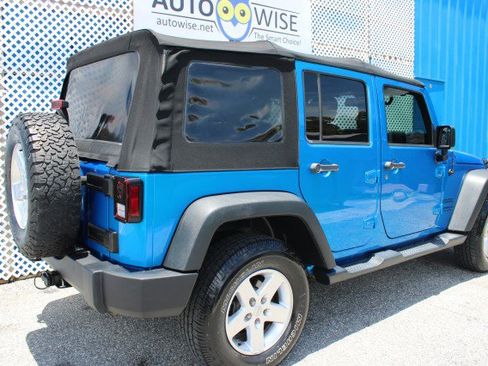 Used 2015 Jeep Wrangler Unlimited Sport w/ Quick Order Package 24S AWD/4WD image 7