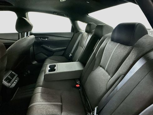 Used 2025 Honda Accord Sport image 28