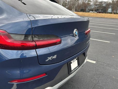 Certified 2023 BMW X4 xDrive30i w/ Premium Package image 9