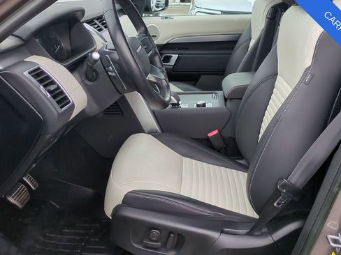 Used 2023 Land Rover Discovery S R-Dynamic image 15